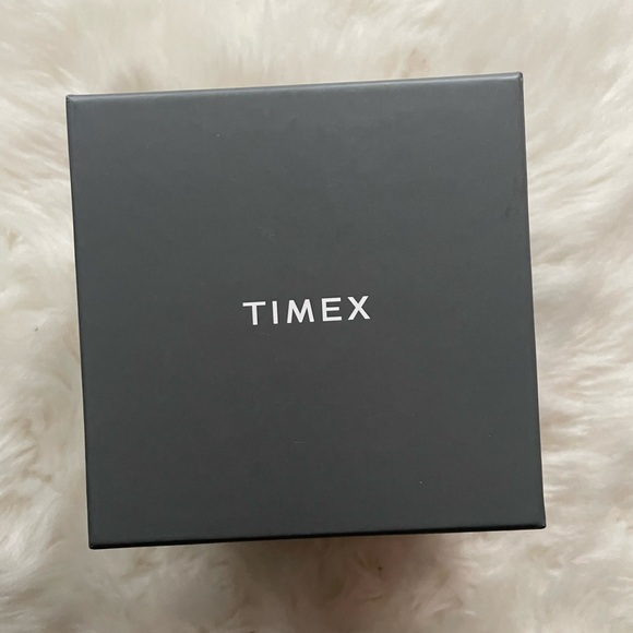 New! Timex Watch - Picture 3 of 3